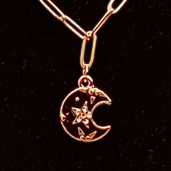 Crescent Moon Necklace NWOT - Picture 3 of 16